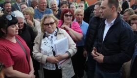 Курганские власти провели встречу с погорельцами в Смолино